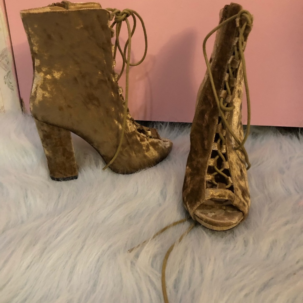 Lace up boots - Picture 3 of 4